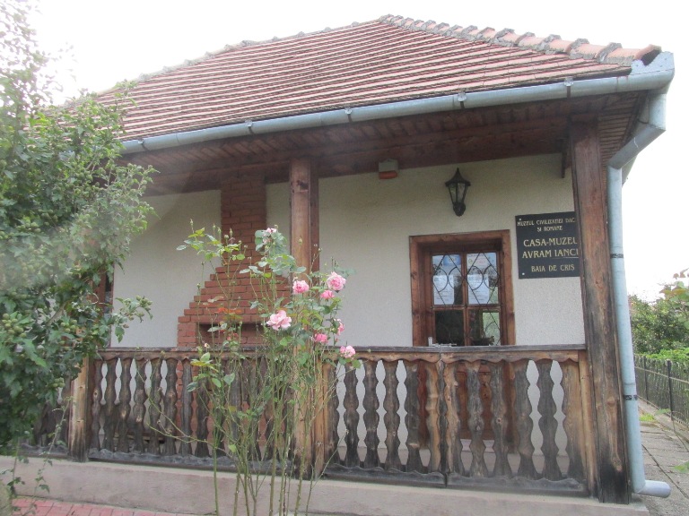 54 casa muzeu Avram Iancu