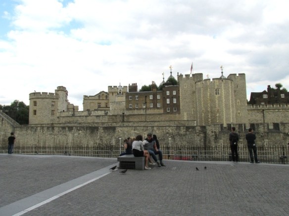 77 London Tower fbmw