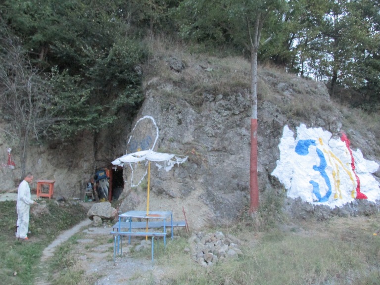 83a Milenium 3x1 fost buncăr