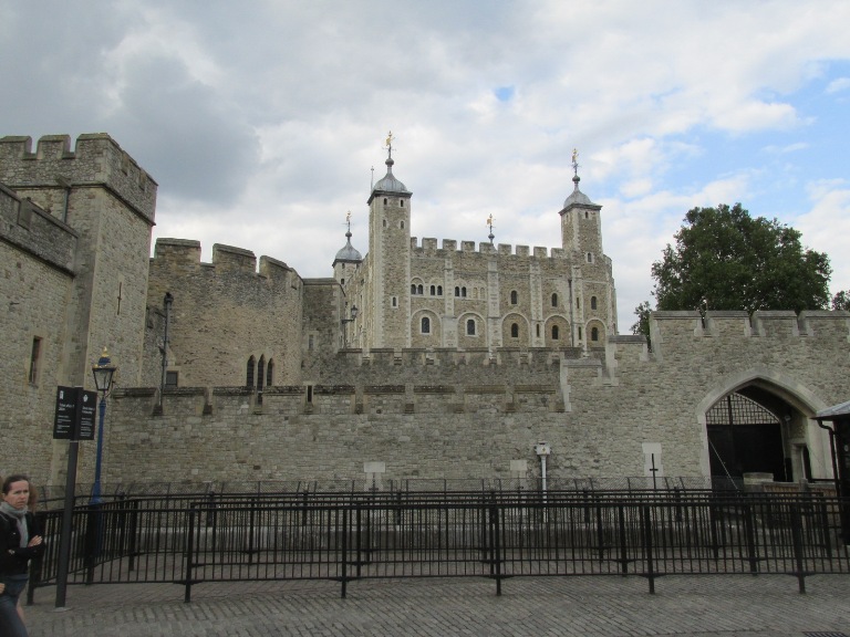 88 London Tower fbmw