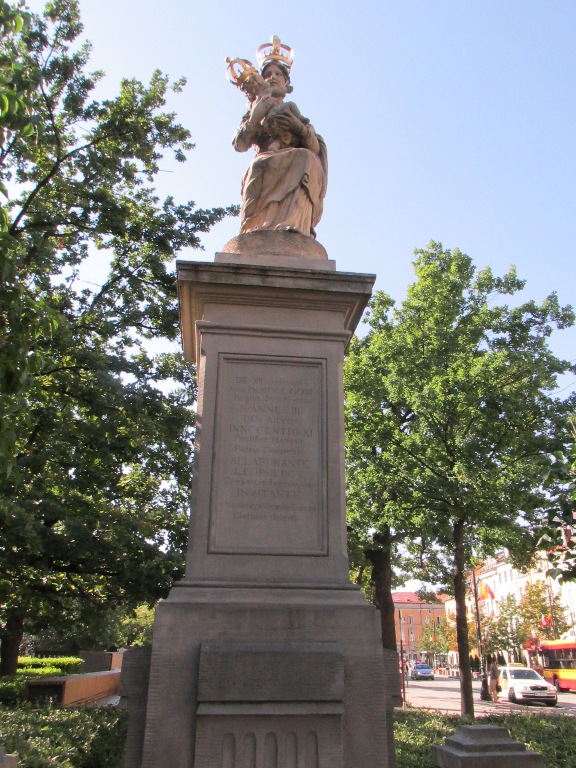 42 Pomnik Matki Boskiej Passawskiej