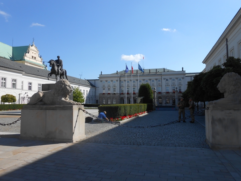 46 Palat Radziwill-acum prezidențial