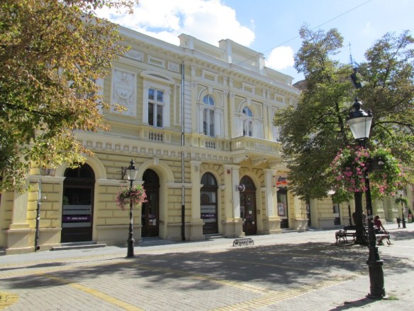 64 Hotel Adolfa Halbrora