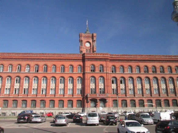3 Rotes Rathaus