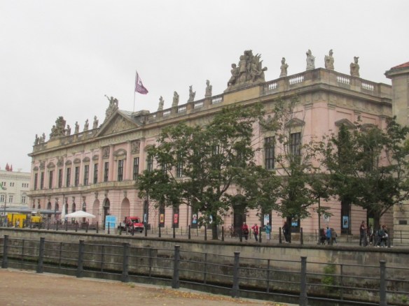 55 muzeul de istorie