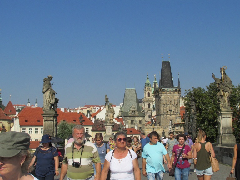 46 Karluv Most=pod Carol