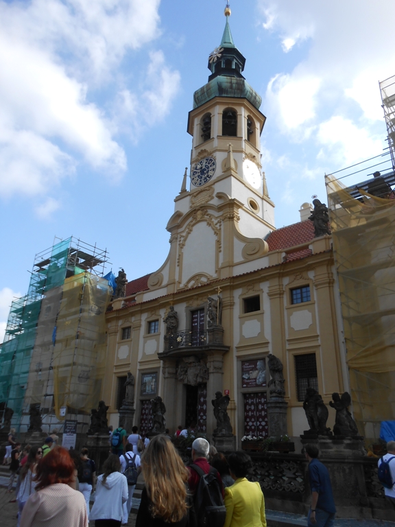 9 mânăstirea Loreta