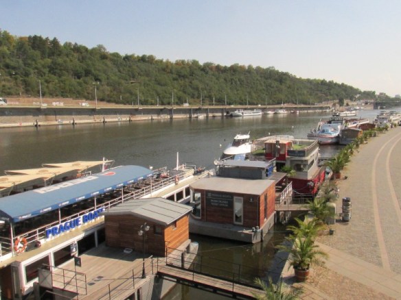 90 Pristaviste u Cechova mostu=debarcader