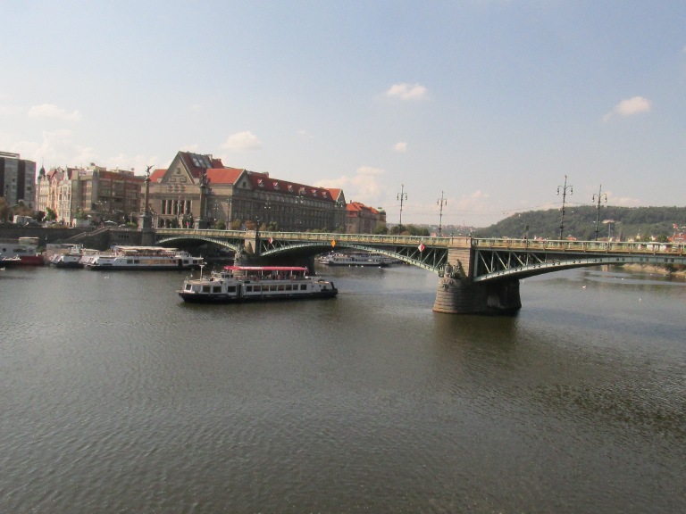 92 Pod Cehov peste Vltava