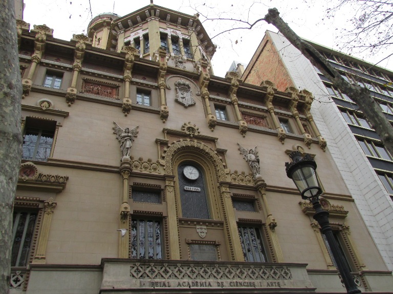 153 Acad regala de stiinte si arte