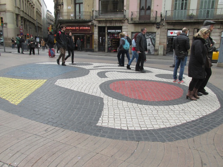 159 piata Boqueria mozaic Joan Miro