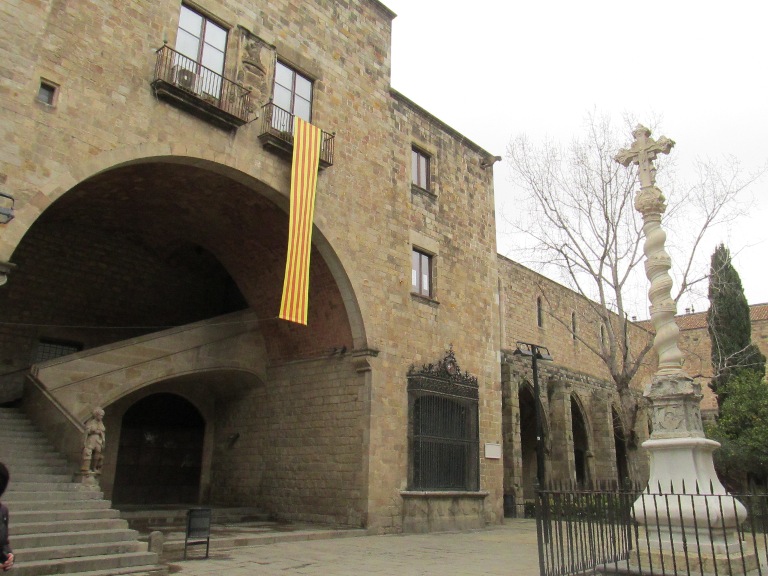 169 fost spital Santa Creu