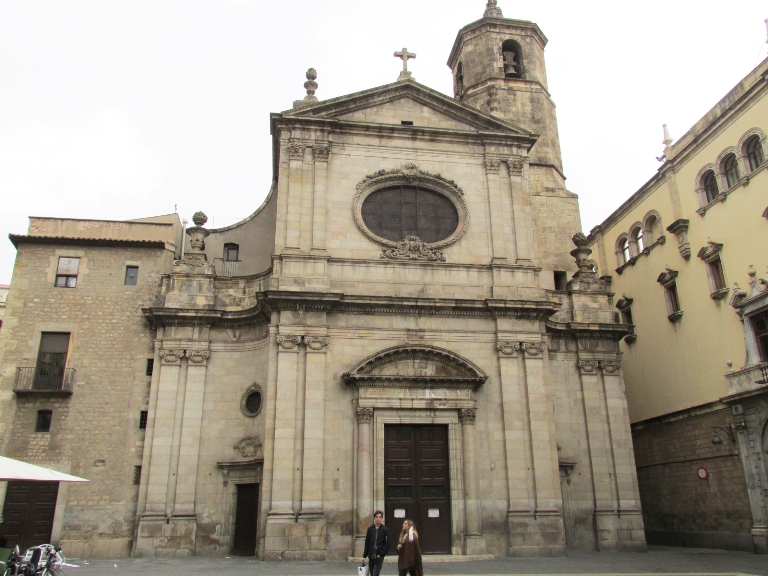 216 piata San Juste Basilica de la Merce