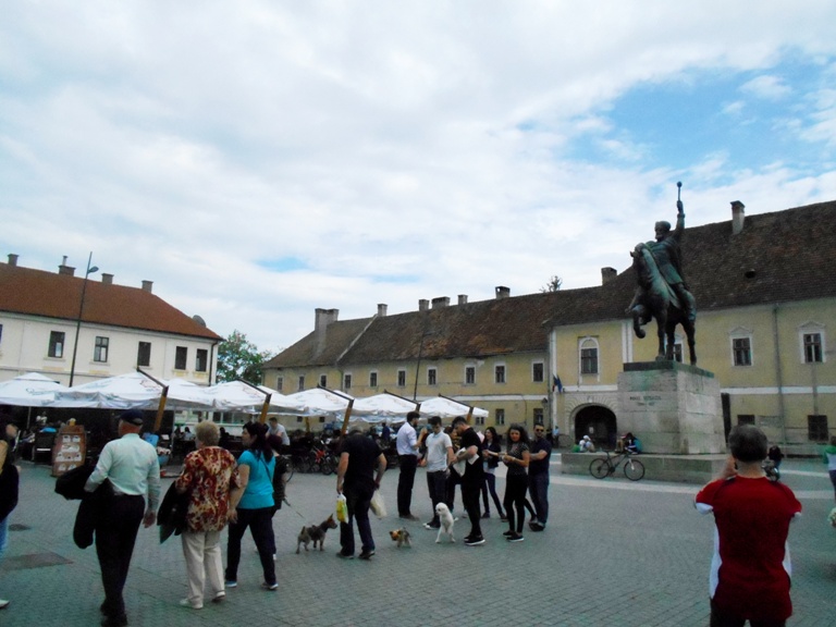 24 statuie Mihai Viteazul