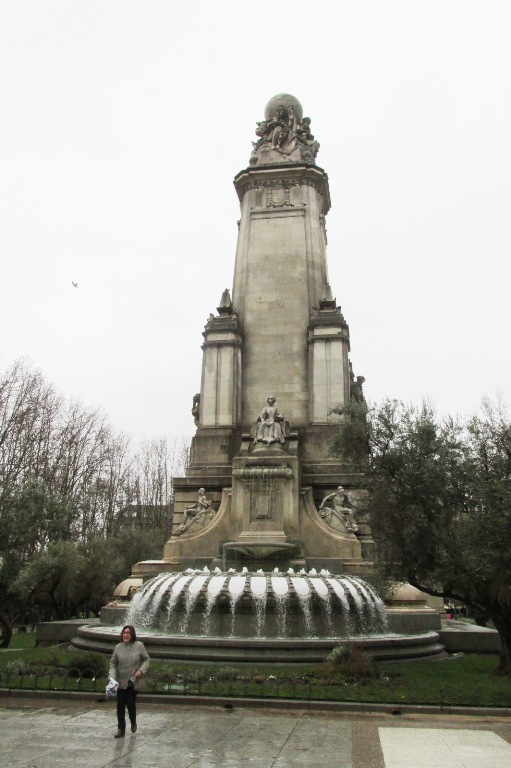 115 monument Cervantes