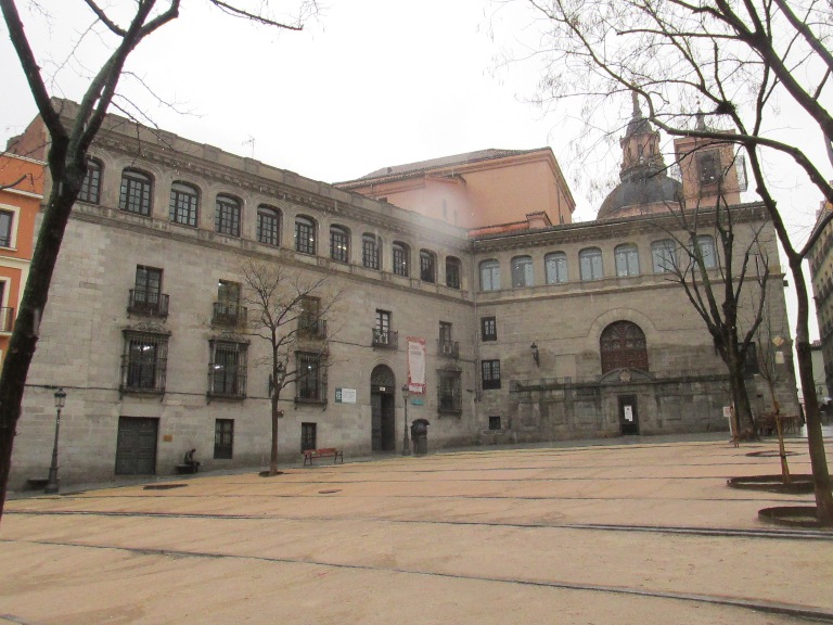 37 Palacio de los Vargas , stg Capilla del Obispo